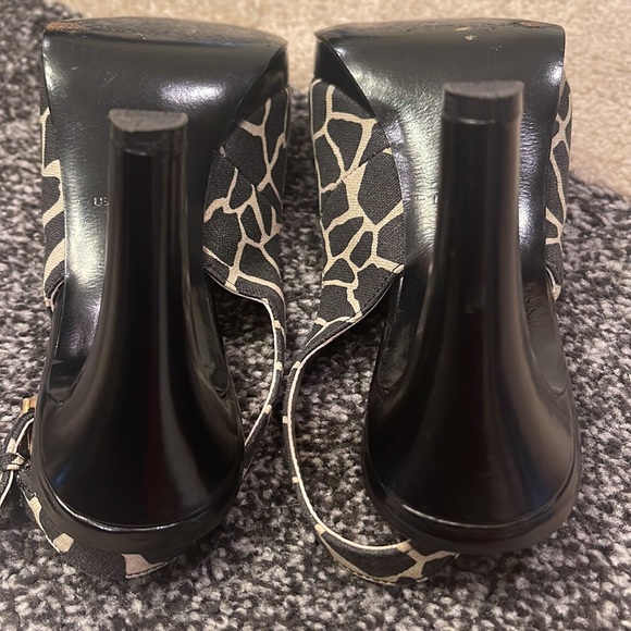Leopard Print Slingback Heels - Picture 4 of 5